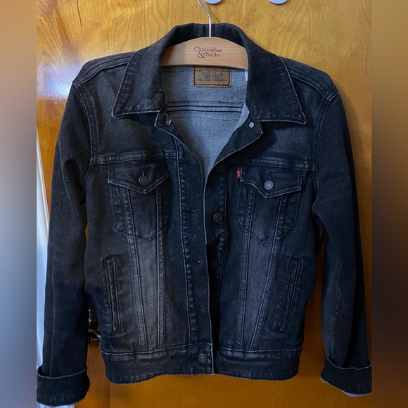 Custom designed Levi’s Jacket | Alvin Schwartz - Picture 3 of 4